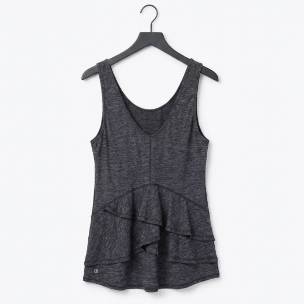 Lululemon Hustle Tank Heathered Black Gray Ruffle Back Luon Light Yoga Run 8